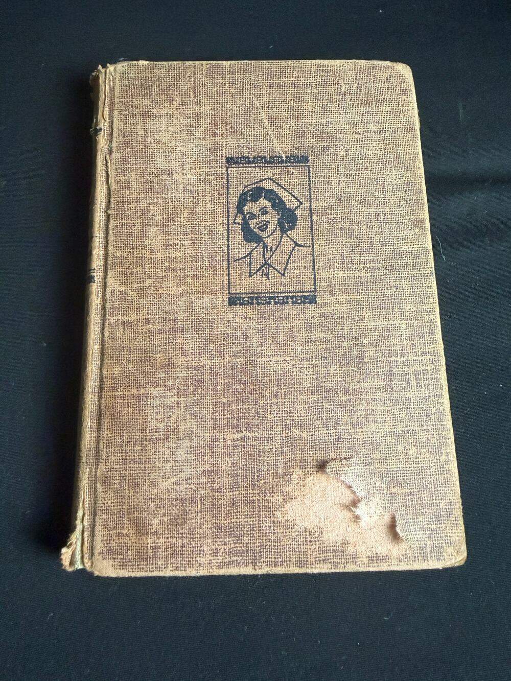 Vintage 1944 Cherry Ames Army Nurse Book 2 Helen Wells Hardcover Grosset Dunlap